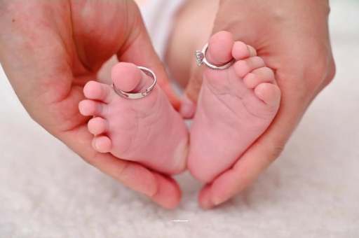 沙河宝宝睡觉头上都是汗 沙河宝宝睡觉头上都是汗